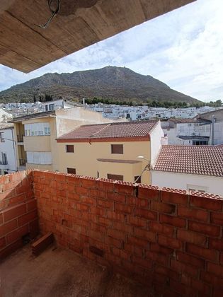 Foto 1 de Pis en venda a Martos de 3 habitacions amb garatge i balcó