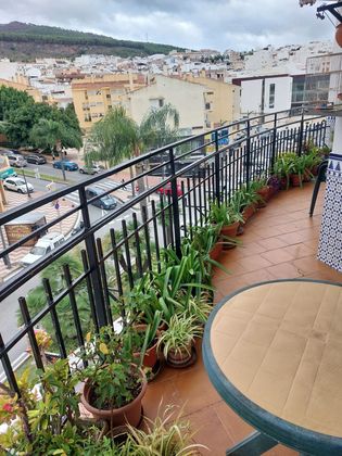 Foto 1 de Pis en venda a avenida General Brenan de 4 habitacions amb terrassa i calefacció