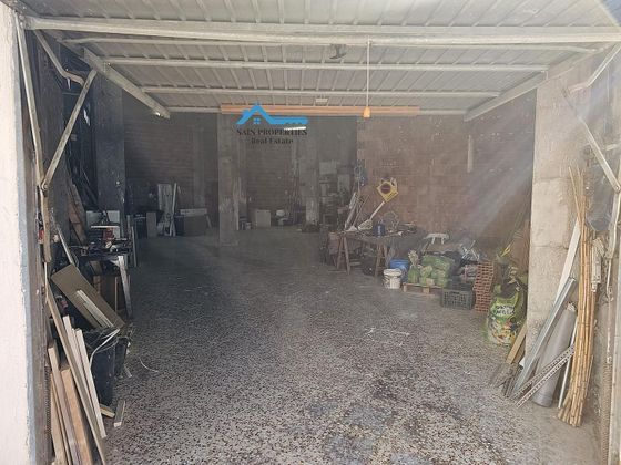 Foto 2 de Alquiler de local en Pueblo Poniente con garaje