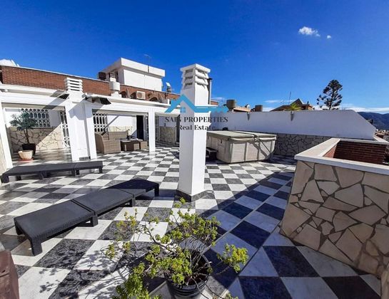 Foto 1 de Àtic en venda a Alfaz del Pi Pueblo-Urbanizaciones de 3 habitacions amb terrassa i garatge