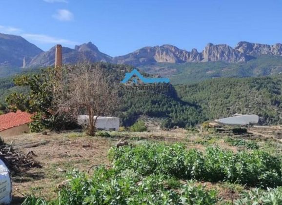 Foto 2 de Venta de terreno en Callosa d´En Sarrià de 1150 m²