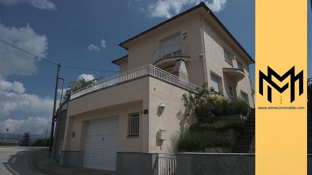 Foto 1 de Casa en venda a calle Bonavista de 4 habitacions amb jardí