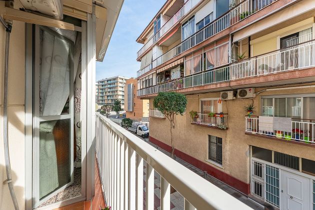 Foto 2 de Pis en venda a Sant Joan Despí de 3 habitacions amb balcó