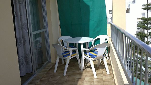 Foto 1 de Piso en venta en paseo Maritimo de 2 habitaciones con terraza y piscina