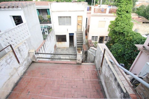Foto 2 de Chalet en venta en Olesa de Montserrat de 4 habitaciones con terraza