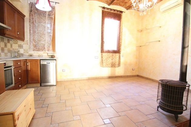 Foto 1 de Casa en venda a Olesa de Montserrat de 3 habitacions amb terrassa i aire acondicionat