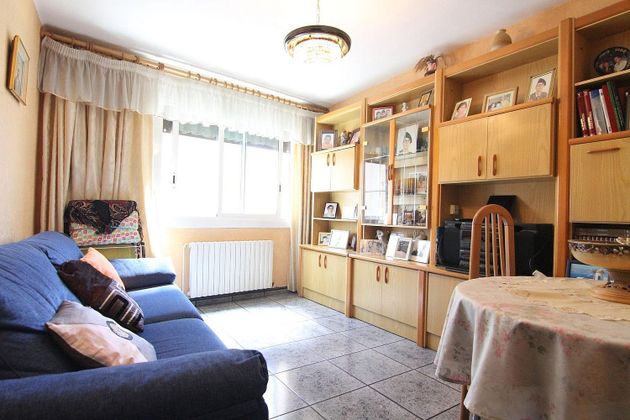 Foto 1 de Casa en venda a Olesa de Montserrat de 3 habitacions amb terrassa i aire acondicionat