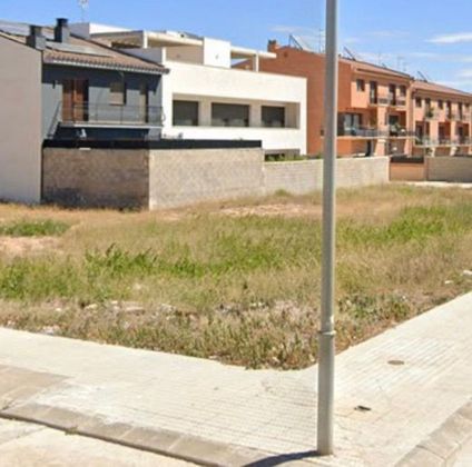 Foto 2 de Venta de terreno en calle Lacalde Joaquim Jardi de 180 m²