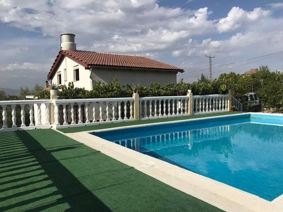 Foto 1 de Venta de chalet en Moraleda de Zafayona de 4 habitaciones con terraza y piscina