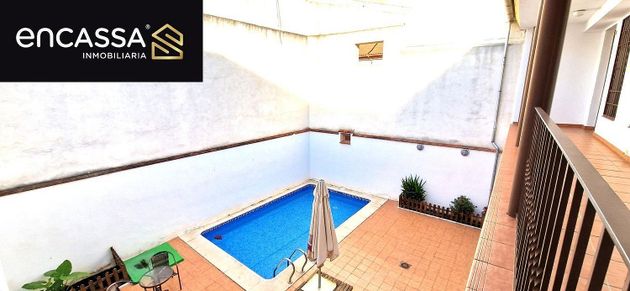 Foto 1 de Alquiler de piso en Sta. Marina - San Andrés - San Pablo - San Lorenzo de 1 habitación con piscina y muebles