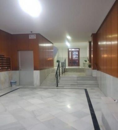 Foto 2 de Venta de piso en Centro - Torremolinos de 4 habitaciones con terraza y ascensor