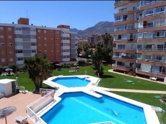 Foto 1 de Pis en venda a El Pinillo de 1 habitació amb terrassa i piscina