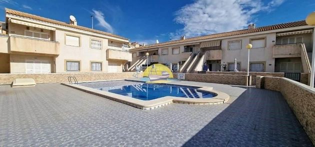 Foto 1 de Piso en venta en Puerto de Mazarrón de 2 habitaciones con terraza y piscina