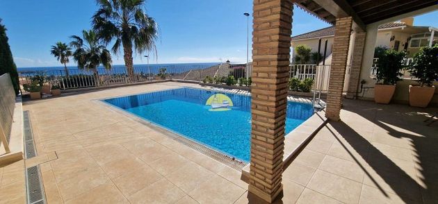 Foto 1 de Xalet en venda a Bolnuevo de 4 habitacions amb piscina i garatge