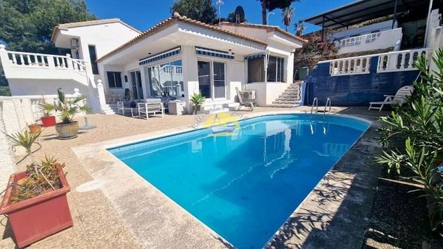 Foto 1 de Xalet en venda a Los Puertos de 4 habitacions amb terrassa i piscina