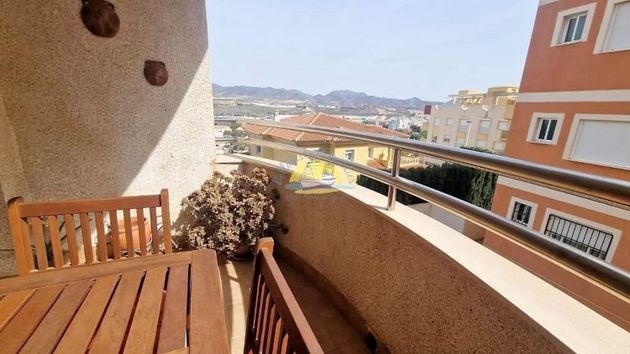 Foto 1 de Pis en venda a Puerto de Mazarrón de 2 habitacions amb piscina i balcó