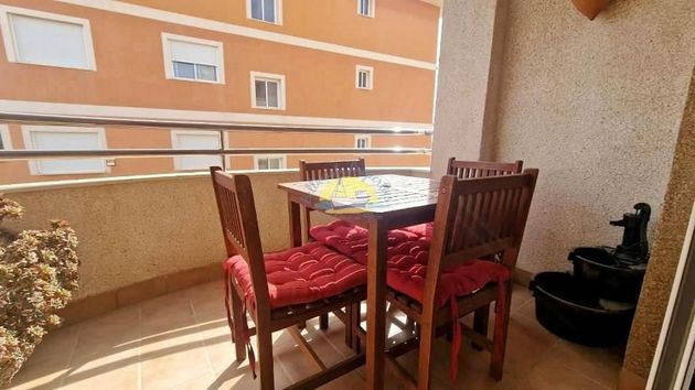 Foto 2 de Piso en venta en Puerto de Mazarrón de 2 habitaciones con piscina y balcón