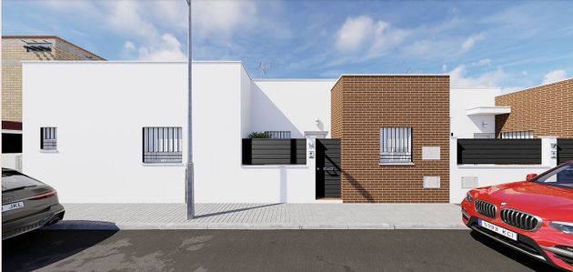 Foto 1 de Venta de casa adosada en calle Alfonso X de 3 habitaciones y 81 m²