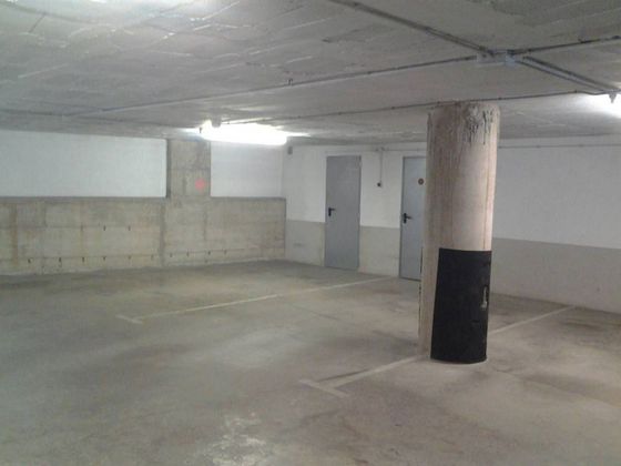 Foto 2 de Alquiler de garaje en Santa Clara-Caputxins-Hospital de 13 m²