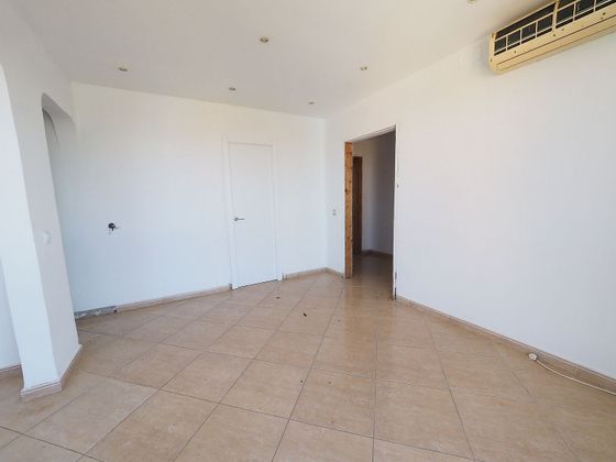 Foto 2 de Venta de piso en Poble Nou - Torreromeu - Can Roqueta de 3 habitaciones con ascensor