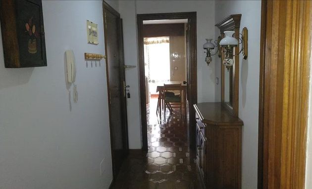 Foto 2 de Pis en venda a calle Da Fraga de 4 habitacions i 130 m²