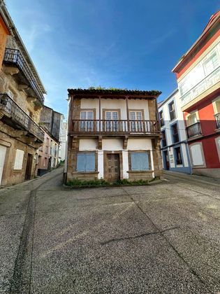 Foto 1 de Casa en venda a calle Real de 6 habitacions amb balcó