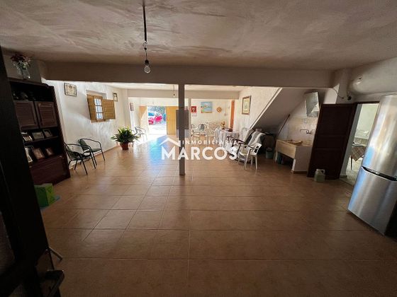 Foto 2 de Chalet en venta en calle Sant Antoni de 7 habitaciones con garaje y jardín