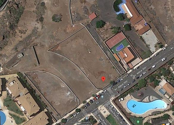 Foto 1 de Alquiler de terreno en avenida Adeje de 5000 m²