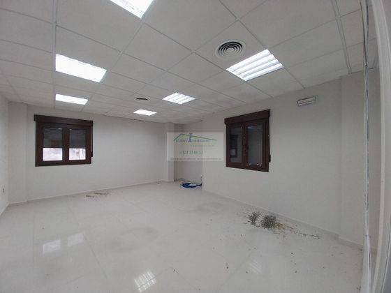 Foto 2 de Oficina en alquiler en Centro - Mérida con aire acondicionado