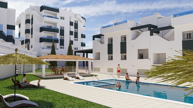 Foto 2 de Piso en venta en Altos - La Florida de 2 habitaciones con terraza y piscina