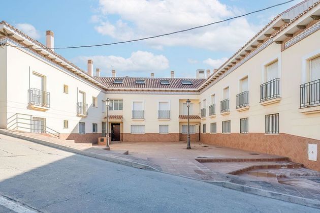 Foto 1 de Venta de piso en calle CL Callejon del Cerrillo de 3 habitaciones con terraza y garaje