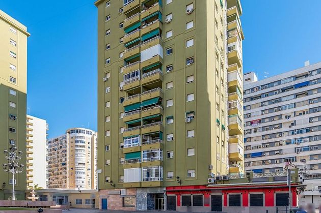 Foto 1 de Piso en venta en plaza Goya de 3 habitaciones con terraza y garaje