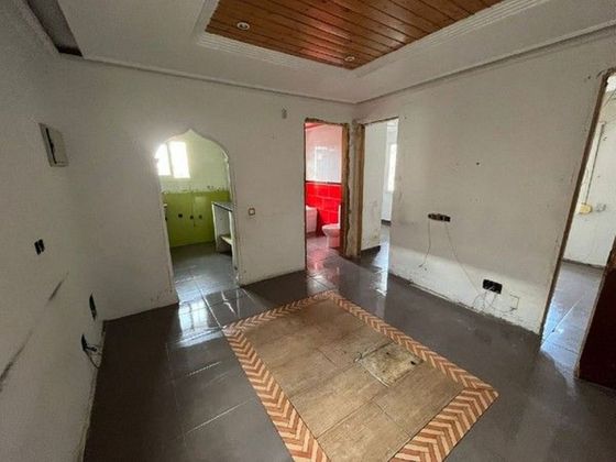 Foto 2 de Venta de piso en calle Virgen de la Fuensanta de 2 habitaciones con aire acondicionado