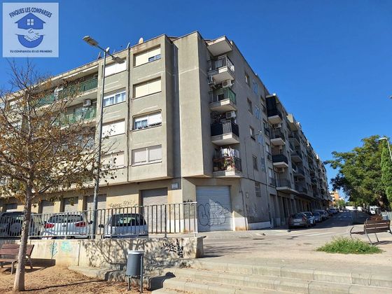Foto 1 de Pis en venda a Barceloneta - Molí d'En Rovira de 3 habitacions amb balcó i aire acondicionat