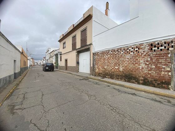 Foto 2 de Local en venda a calle De Los Moriscos de 282 m²