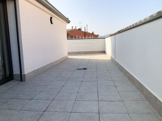 Foto 2 de Venta de dúplex en calle Dantoninus Pius de 4 habitaciones con terraza y balcón