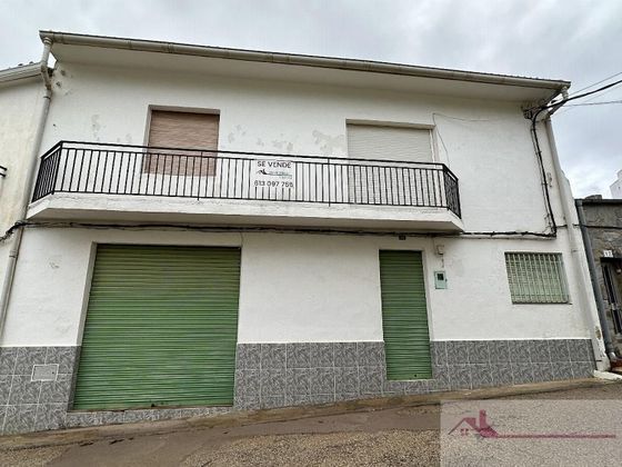 Foto 1 de Casa en venta en Valverde de Júcar de 4 habitaciones con terraza y garaje