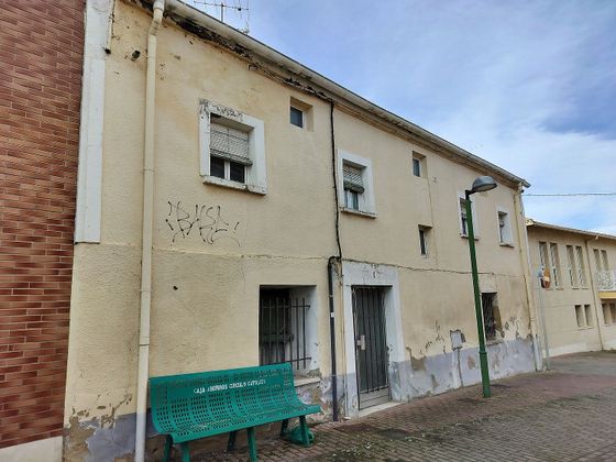 Foto 1 de Casa en venda a calle Ermita de 5 habitacions amb garatge i calefacció