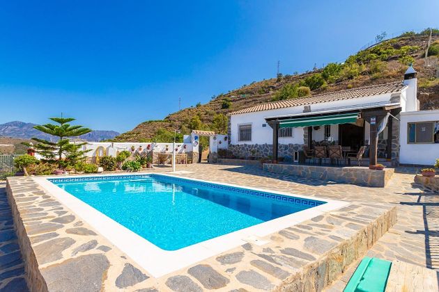 Foto 2 de Xalet en venda a Itrabo de 3 habitacions amb terrassa i piscina