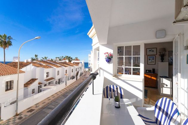 Foto 1 de Venta de piso en calle Antonio Ferrandis Chanquete de 2 habitaciones con terraza y piscina