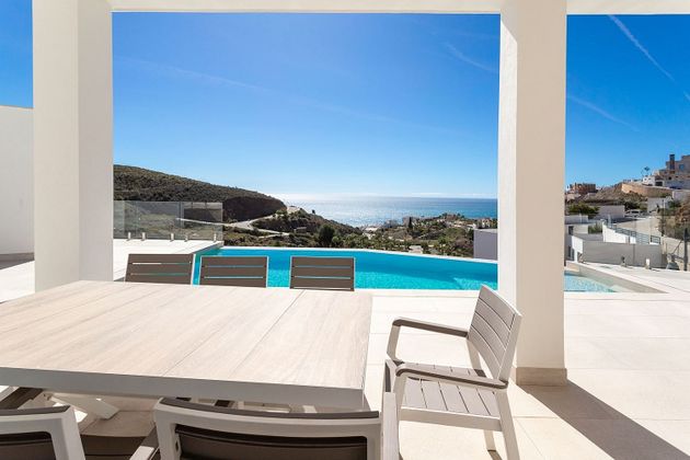 Foto 1 de Xalet en venda a urbanización Lugar El Peñoncillo de 4 habitacions amb terrassa i piscina