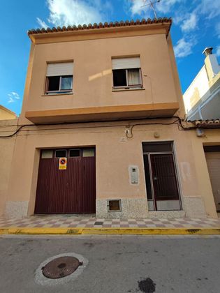 Foto 1 de Casa en venta en Corbera de 5 habitaciones con terraza y garaje