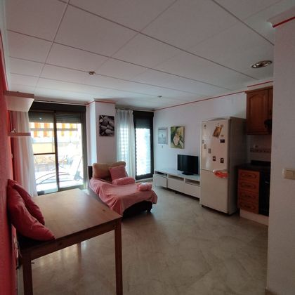 Foto 2 de Piso en venta en Pueblo de Cullera de 2 habitaciones con terraza y aire acondicionado