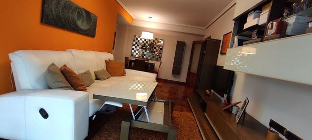 Foto 1 de Alquiler de piso en Txurdinaga de 2 habitaciones con garaje y muebles