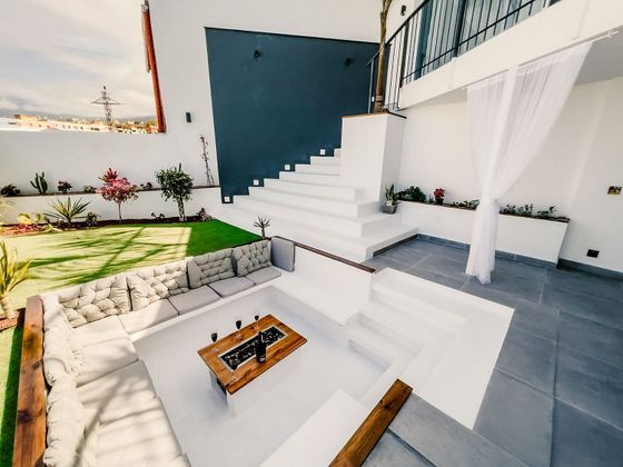 Foto 2 de Casa en venda a Los Realejos-Icod El Alto de 4 habitacions amb terrassa i balcó