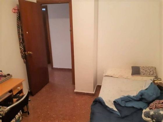 Foto 2 de Pis en venda a Nueva Andalucía de 4 habitacions amb garatge i aire acondicionat