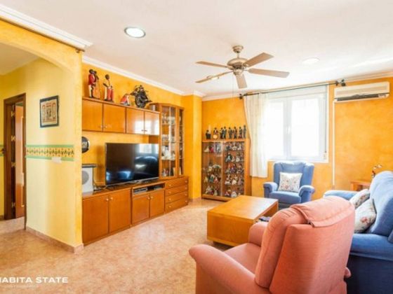 Foto 1 de Casa en venda a Nueva Andalucía de 4 habitacions amb terrassa i piscina