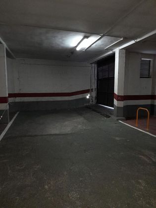 Foto 1 de Garaje en venta en calle Almadieros del Roncal de 12 m²