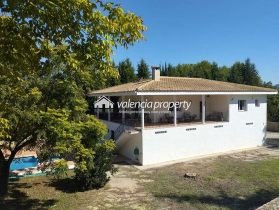 Foto 1 de Xalet en venda a Xàtiva de 3 habitacions amb terrassa i piscina