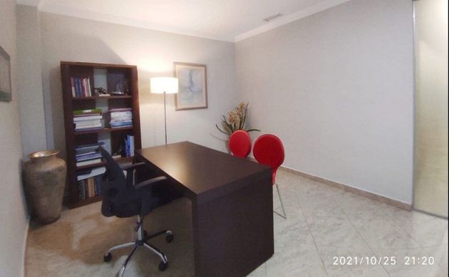 Foto 1 de Oficina en alquiler en Centro - Gandia de 15 m²